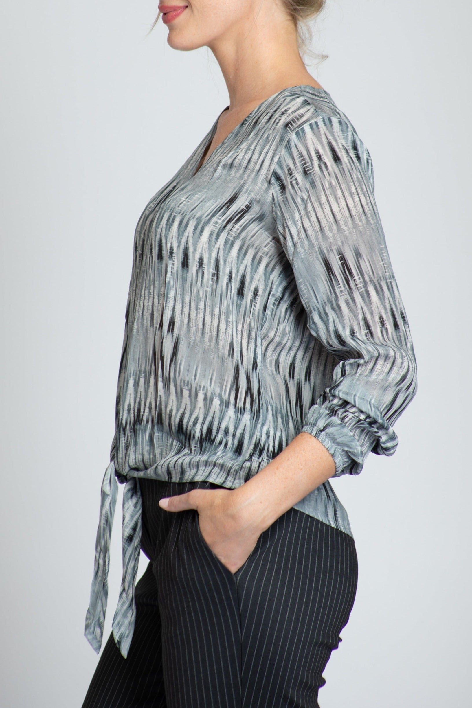 Monochrome Abstract - V-neck Tie Front Top