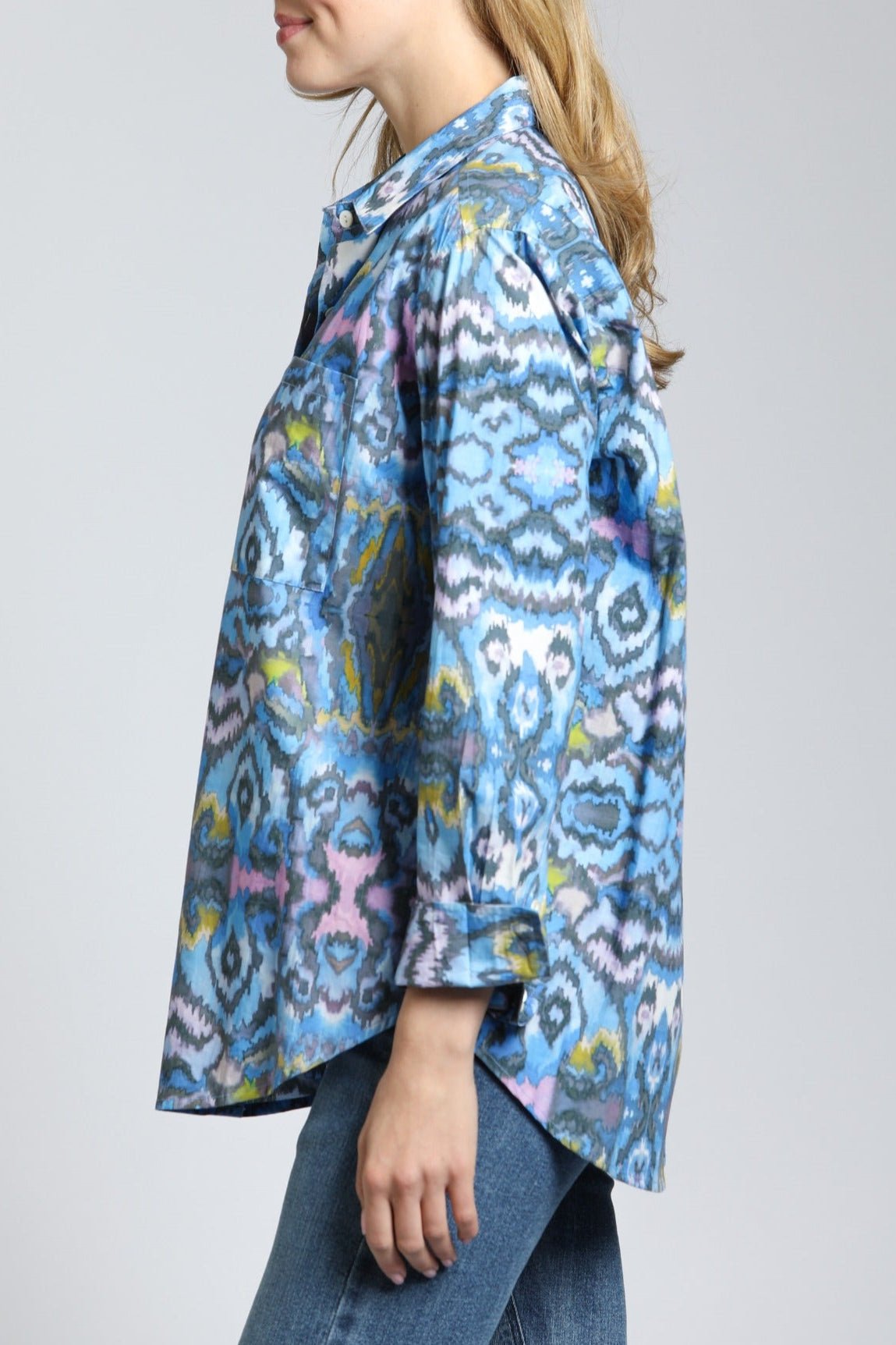 Boyfriend Button-up Shirt | left side