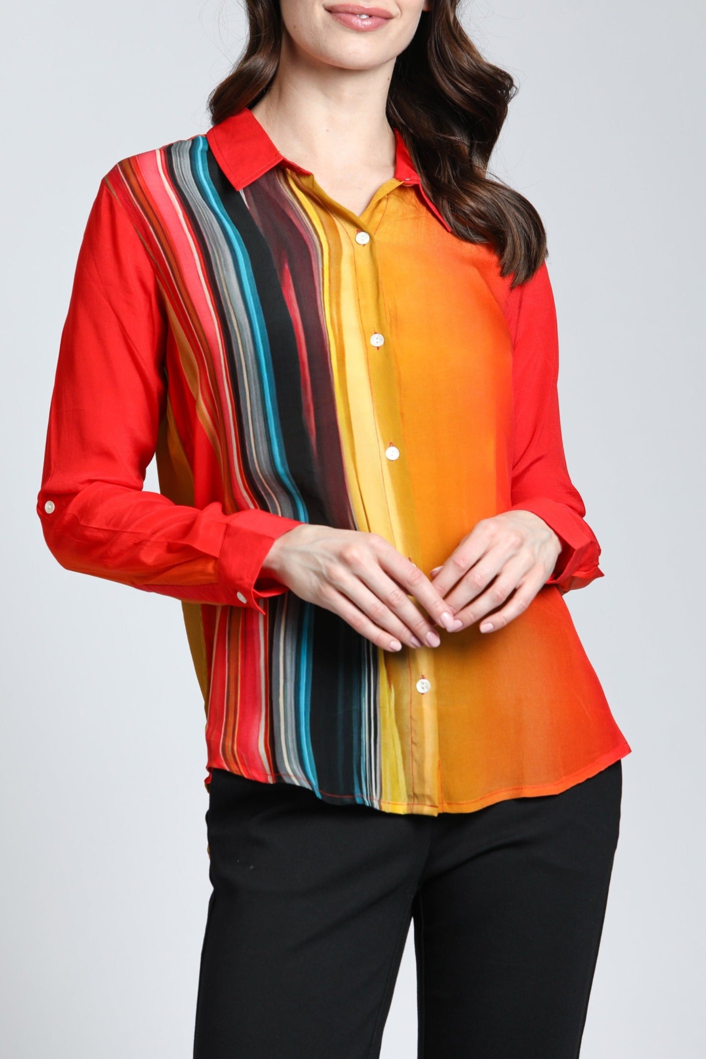 Horizontal Gradient Print Button Up Top | front side