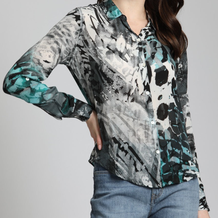 Botton-up Top With Roll up Tab Sleeve | front side