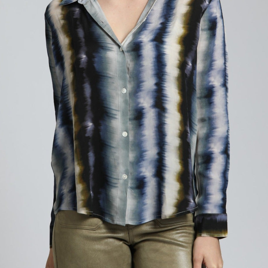 Vertical Wave Print - Button Up With Roll Up Sleeve | front side