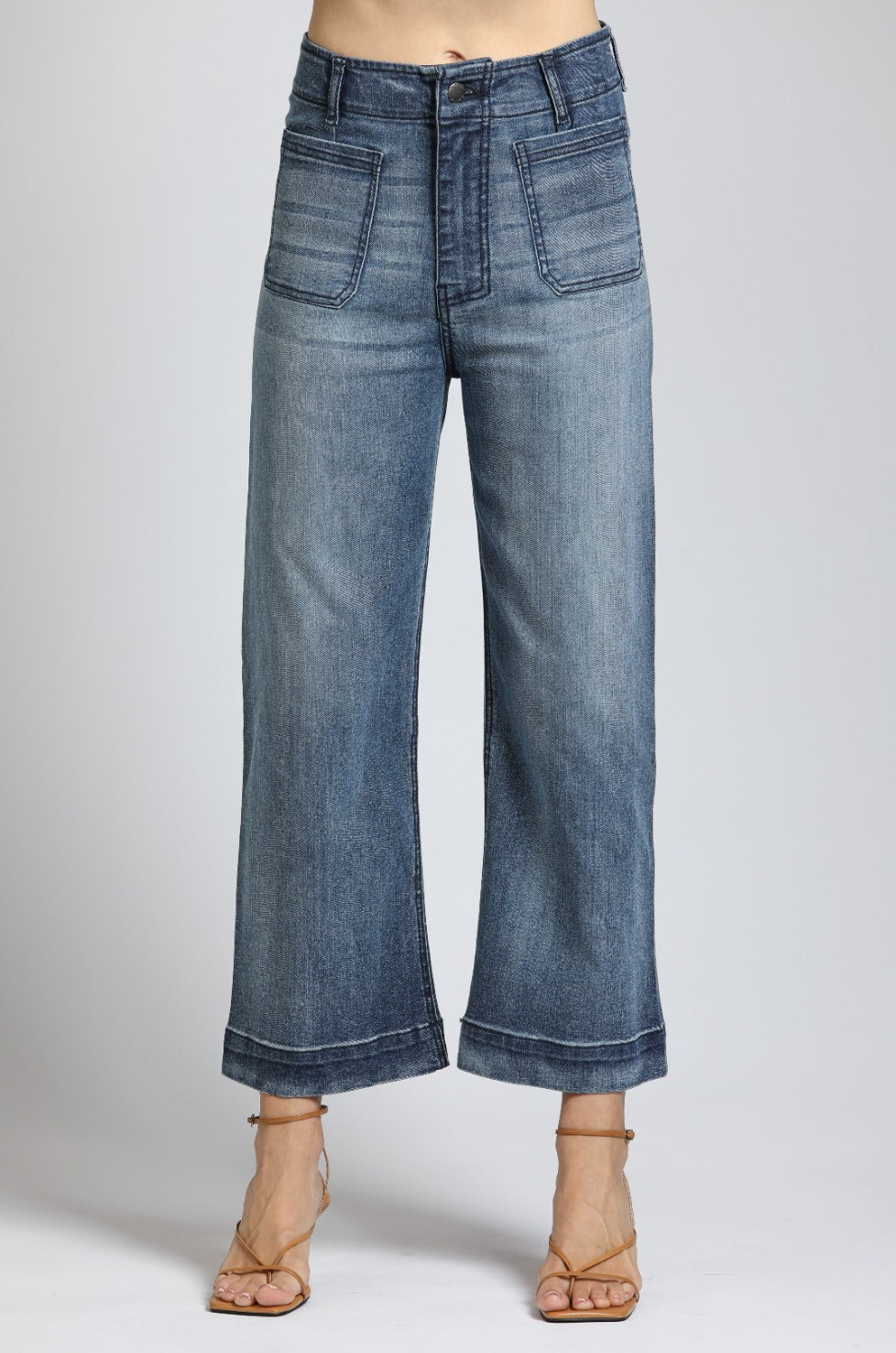 Cropped Wide Leg Pant With Patch Pockets - INDIGO |front side