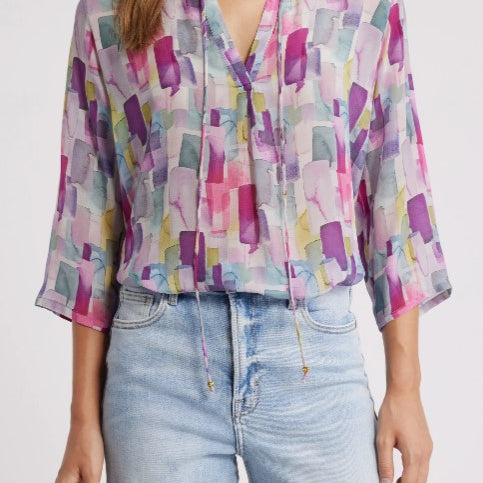 V-neck With Tassel