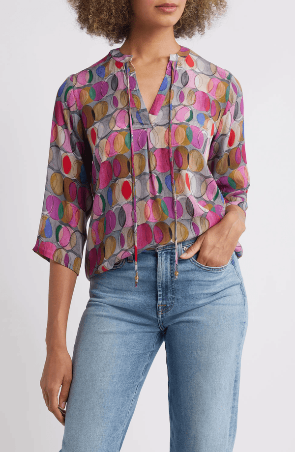 V-Neck With Tassel