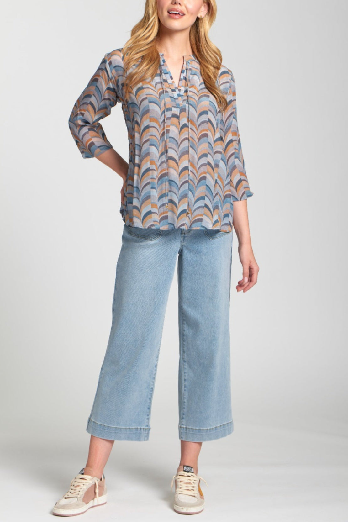 abc V-neck With Tassel