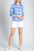  B52A - Button-up With Roll-up Sleeve