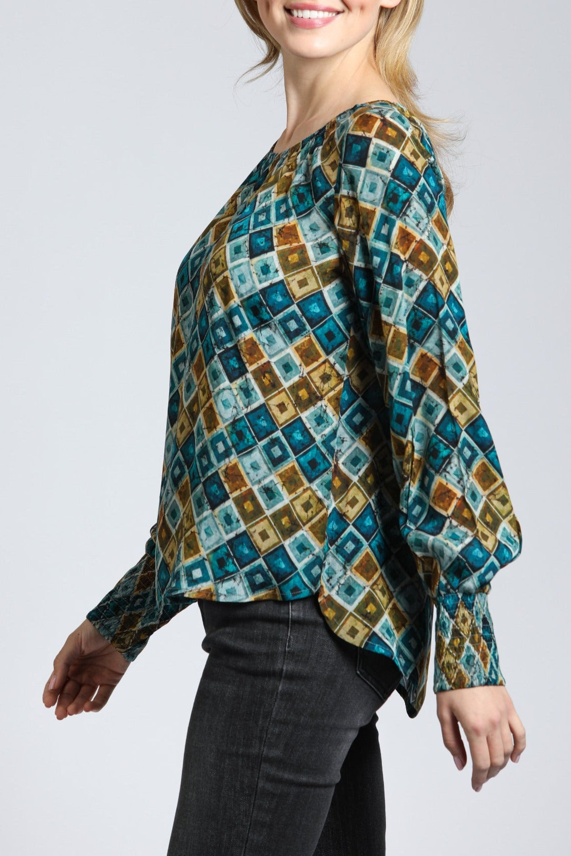 Retro Geometric Print - Pullover With Smocked Cuff | left side