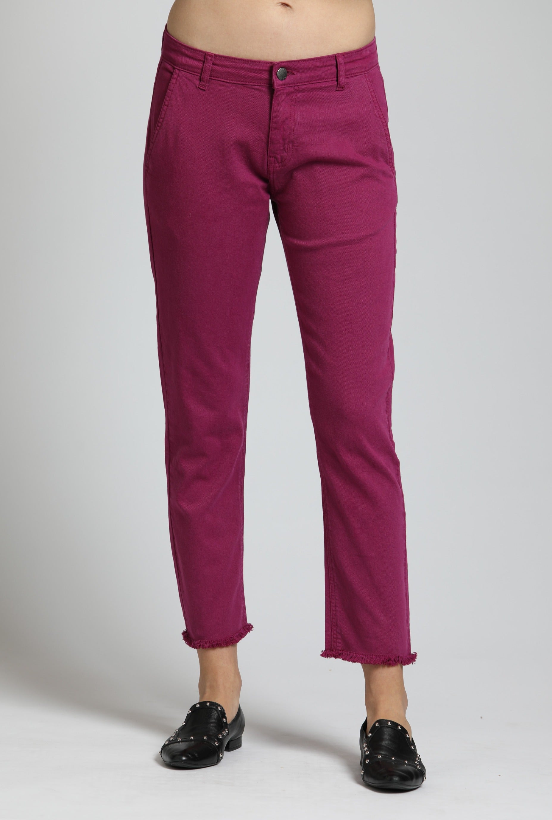 Trouser With Distressed Raw Hem | front side