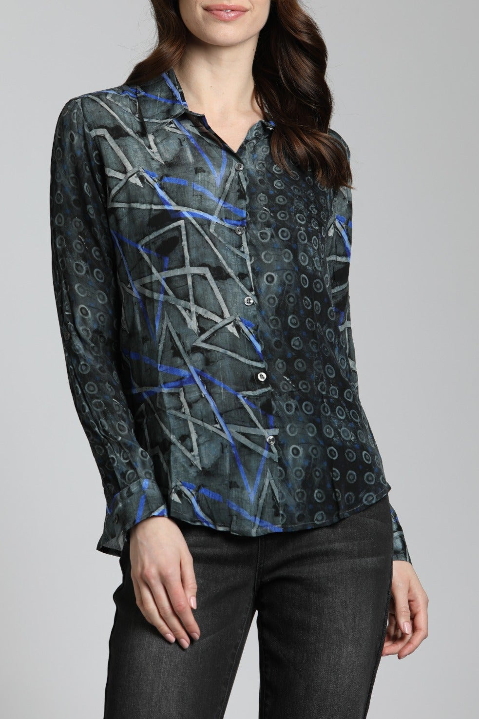 TRIANGLE DOT FUSION Button-up Top With Roll-up Tab Sleeve | front side