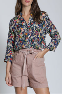 3/4 Sleeve Mandarin Collar Button-up Shirt
