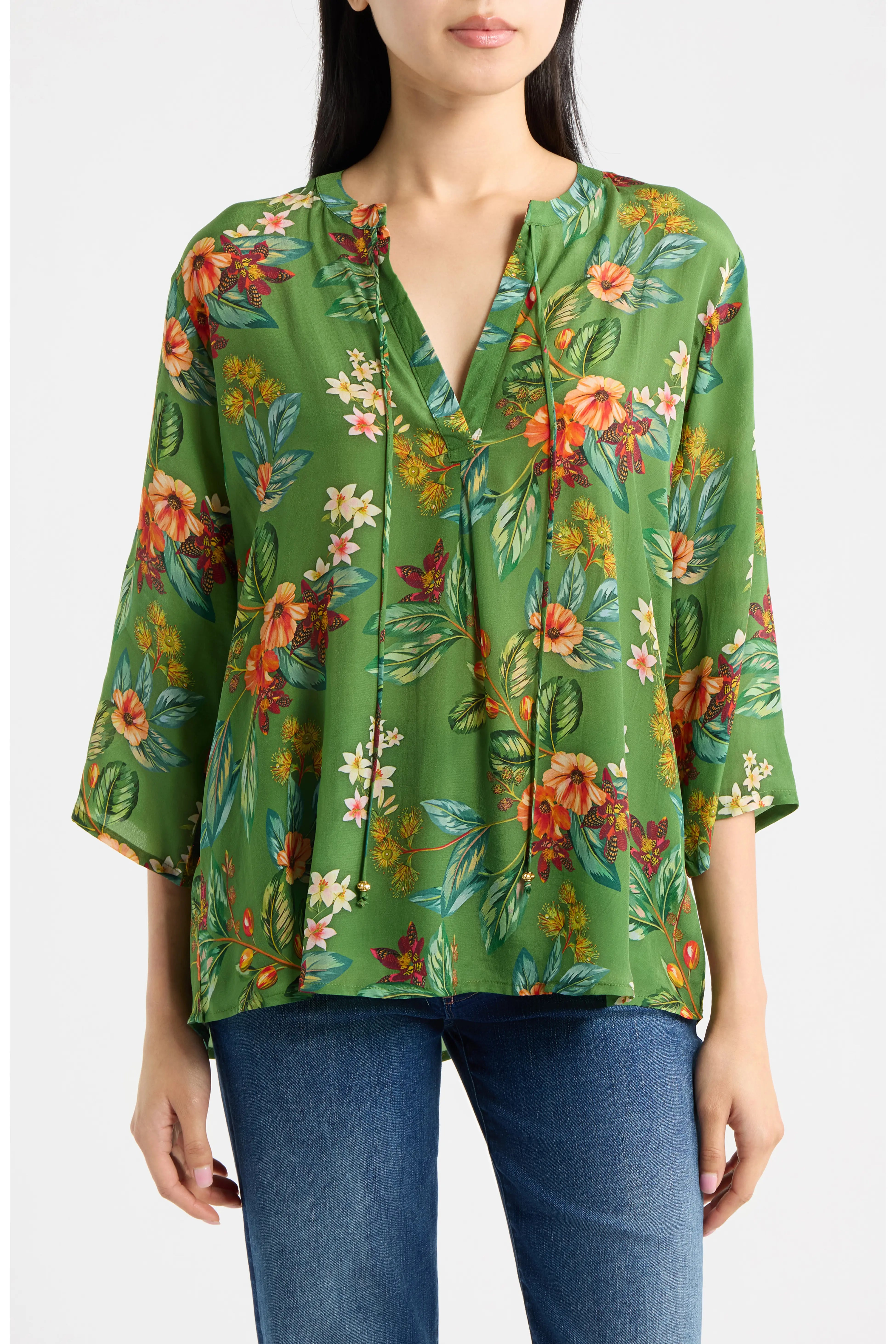 V-neck With Tassel – APNY