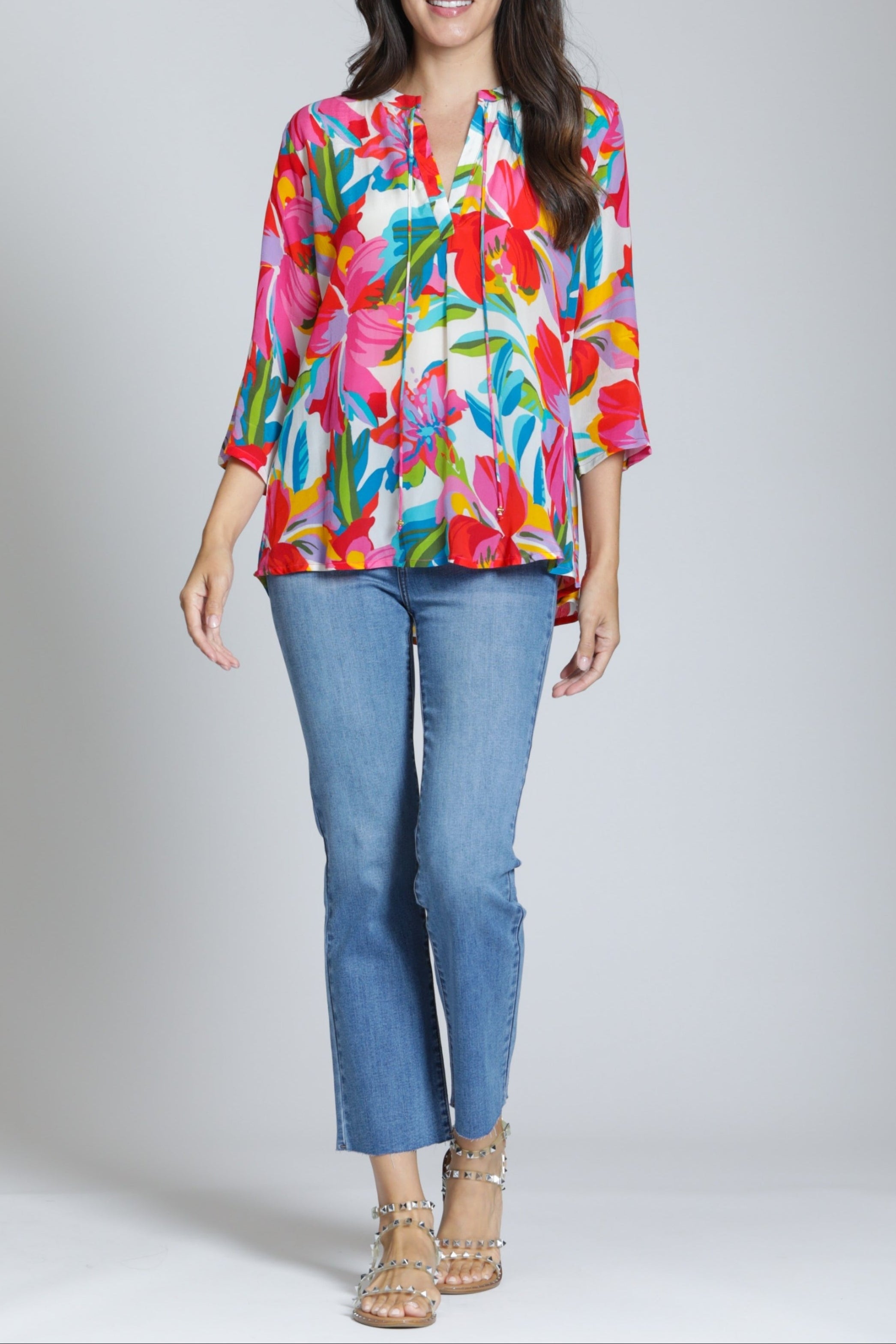 V-neck With Tassel – APNY