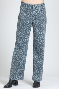 Full Length Patch Pocket Wide Leg Jeans
