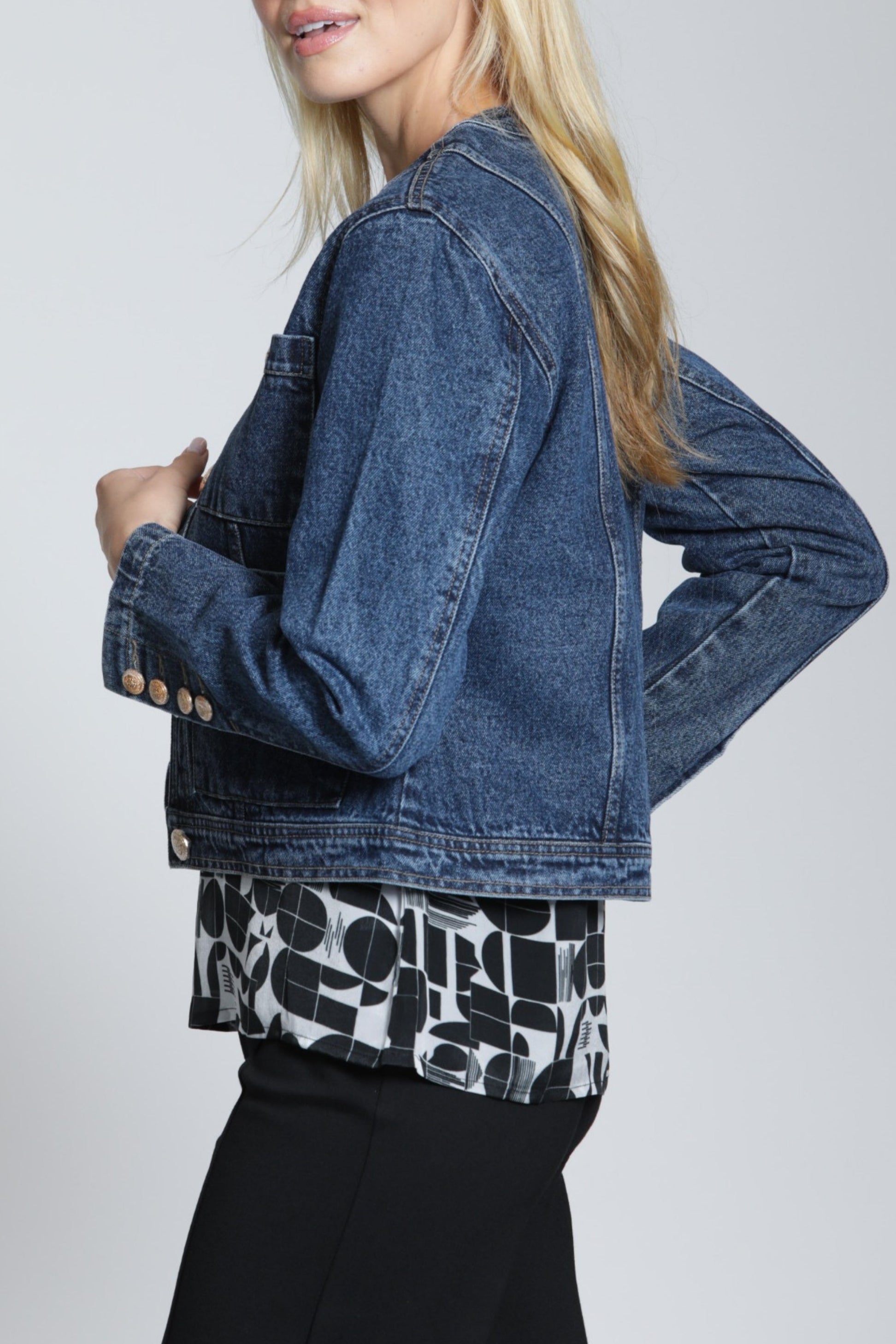 Collarless Jacket – APNY