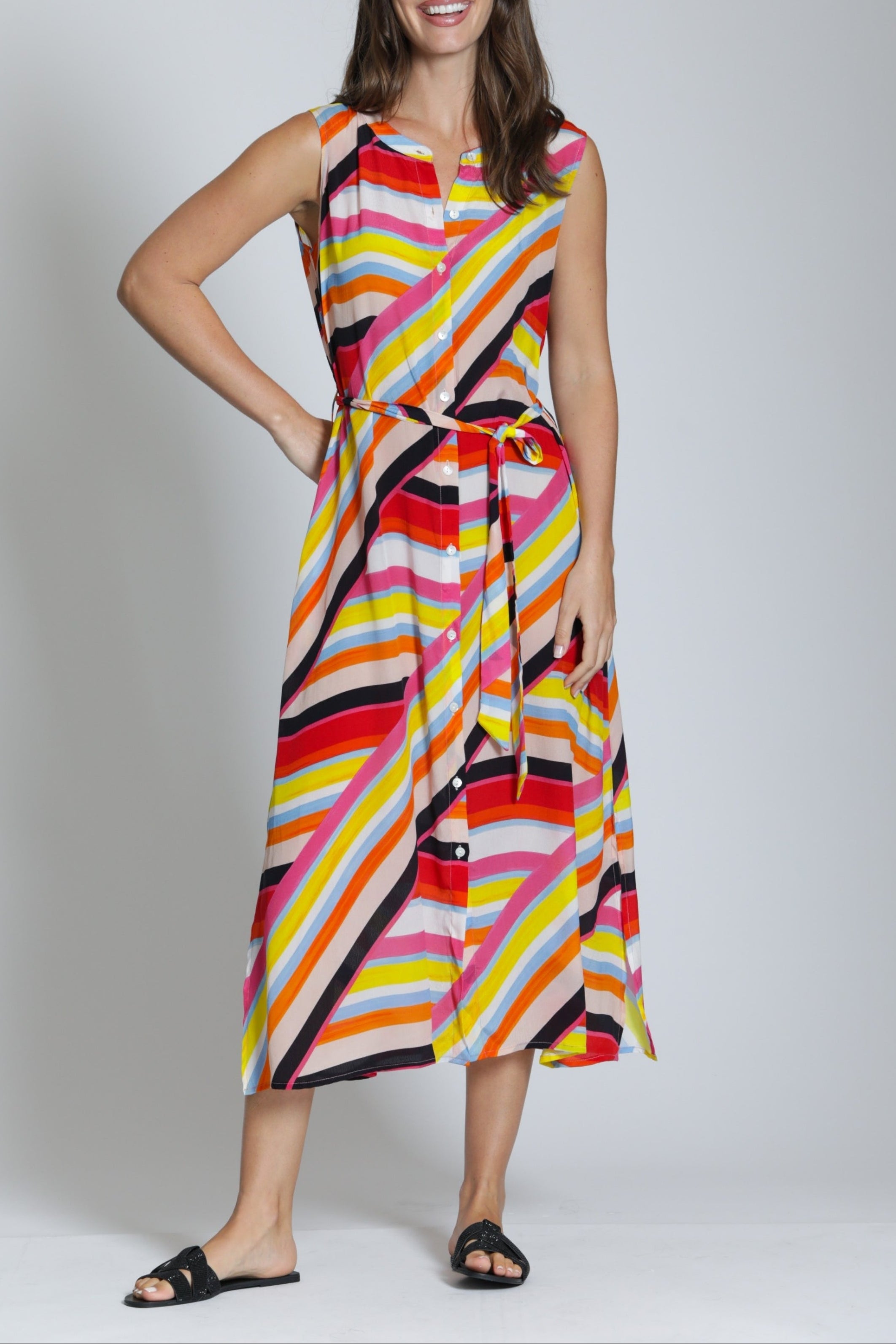 Apny Women's Print Sleeveless Maxi Shirtdress - Red
