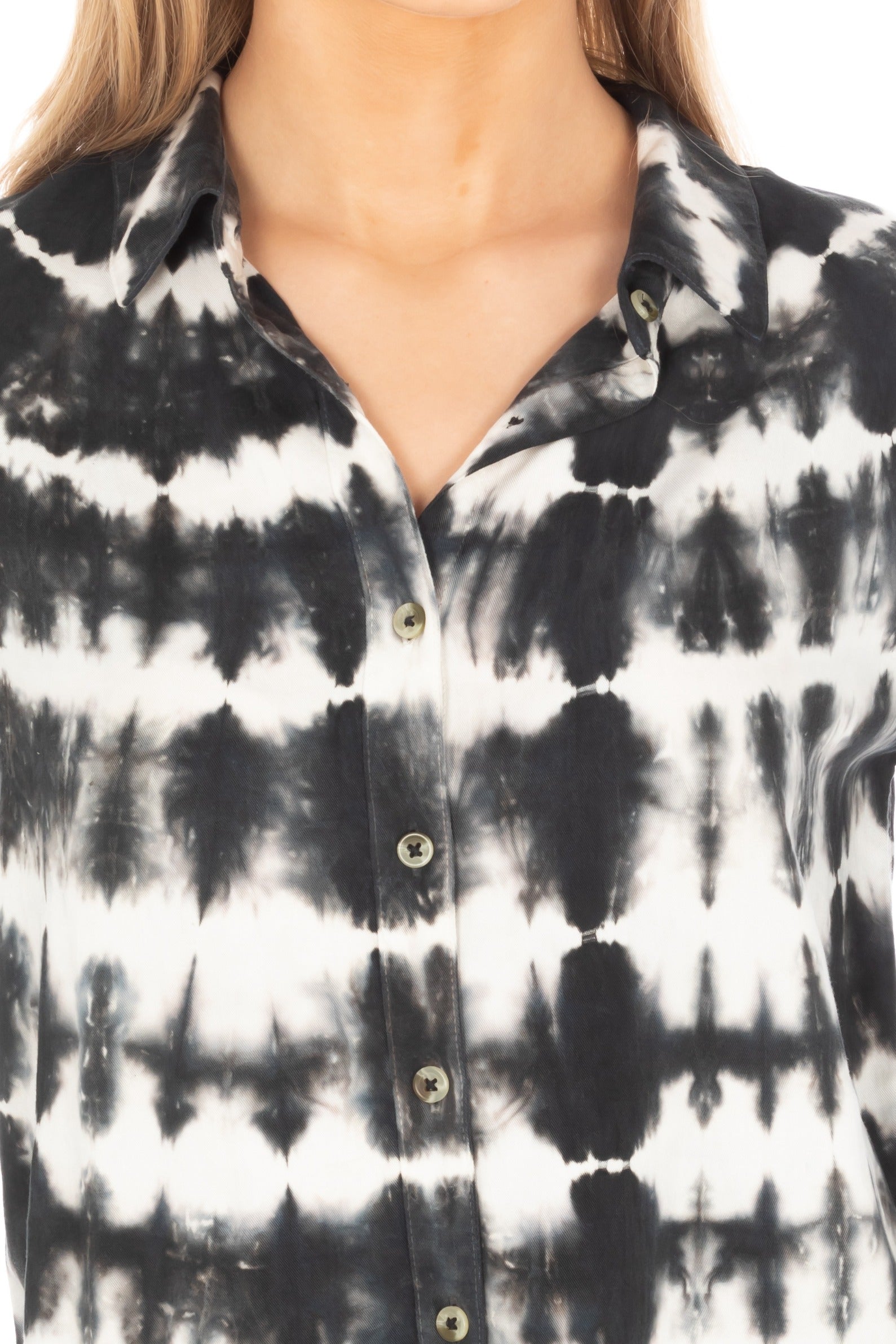Shirt with Frayed Hem Carbon Tiedye Neck APNY