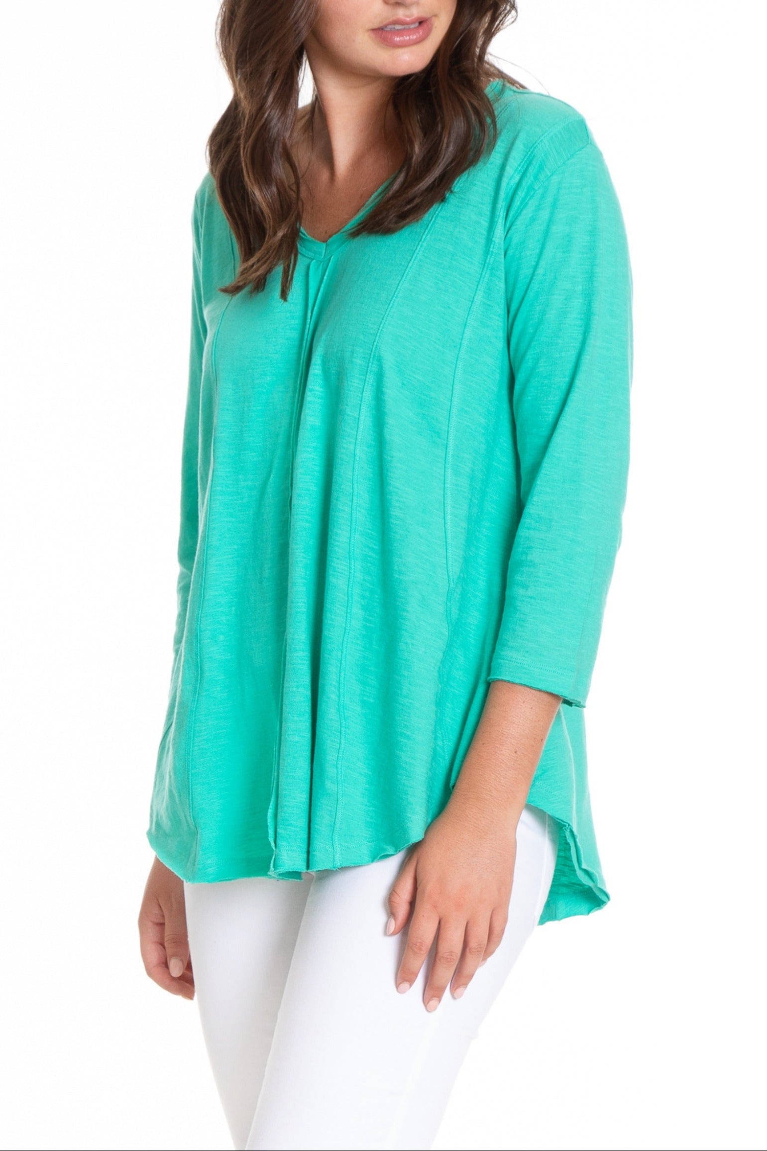Flowy V-Neck Tee w/3/4 Sleeve Side APNY