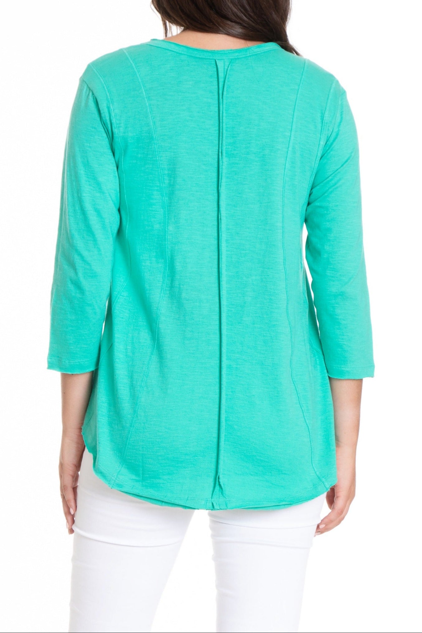 Flowy V-Neck Tee w/3/4 Sleeve Back APNY